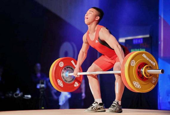 Hai VĐV cử tạ Việt Nam bị cấm thi đấu 4 năm vì “dính” doping - Ảnh 1.