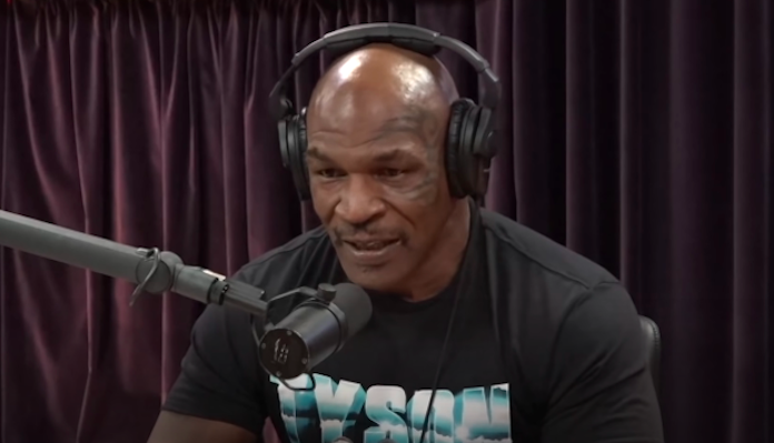 Mike Tyson kể chuyện gian lận nước tiểu - Ảnh 1.