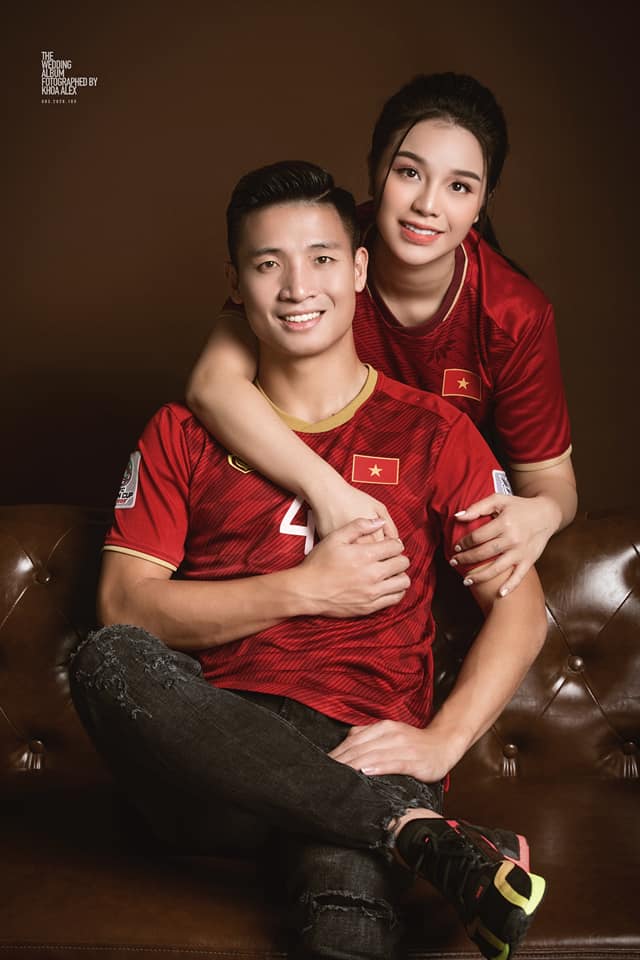 Tiến Dũng khoe ảnh cưới siêu xinh cùng Khánh Linh, chụp theo concept bóng đá - Ảnh 3.