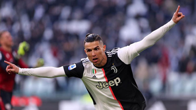5 kỷ lục Ronaldo phá được trong năm 2020 - Ảnh 2.