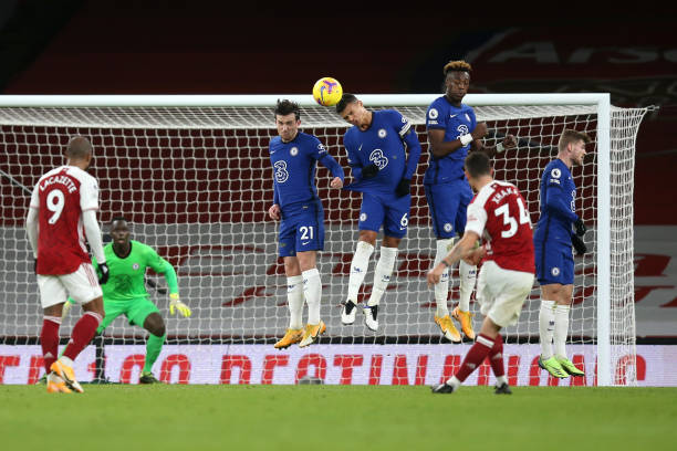 Arsenal chấm dứt chuỗi trận bết bát bằng chiến thắng thuyết phục ở derby London - Ảnh 3.