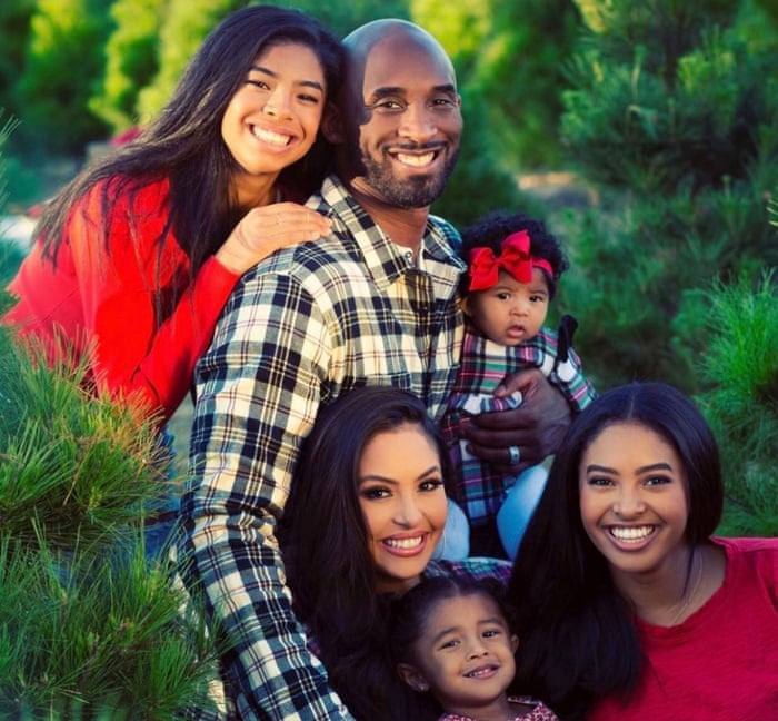 Giải mã những hình xăm của cố huyền thoại Kobe Bryant: Vợ con và đức tin là tất cả - Ảnh 4.