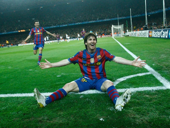 Nhìn lại hành trình đã qua của Messi trong màu áo của Barca  - Ảnh 8.