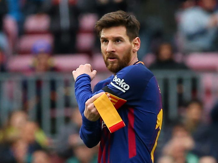 Nhìn lại hành trình đã qua của Messi trong màu áo của Barca  - Ảnh 16.