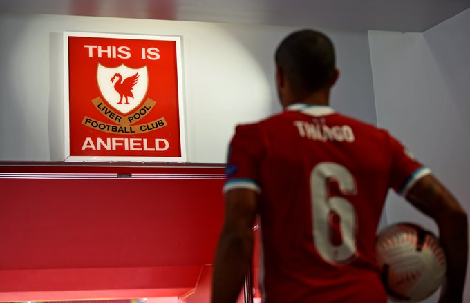 Chính thức: Thiago trở thành tân binh của Liverpool - Ảnh 2.