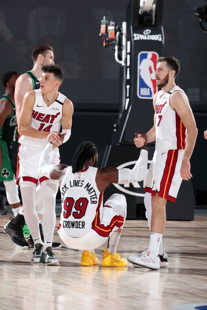 Bùng nổ ở hiệp 3 trước Miami Heat, Boston Celtics làm sống lại hy vọng tham dự NBA Finals - Ảnh 3.
