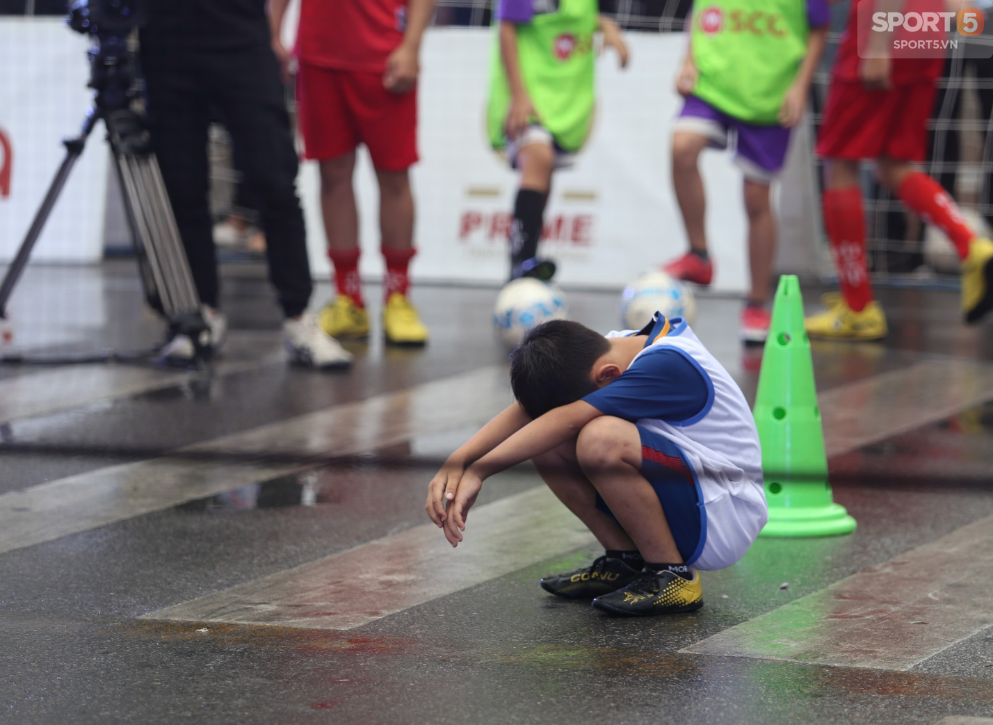 Những thần đồng nhí phô diễn tài năng tại ngày hội bóng đá đường phố SCG 2018 - Ảnh 12.