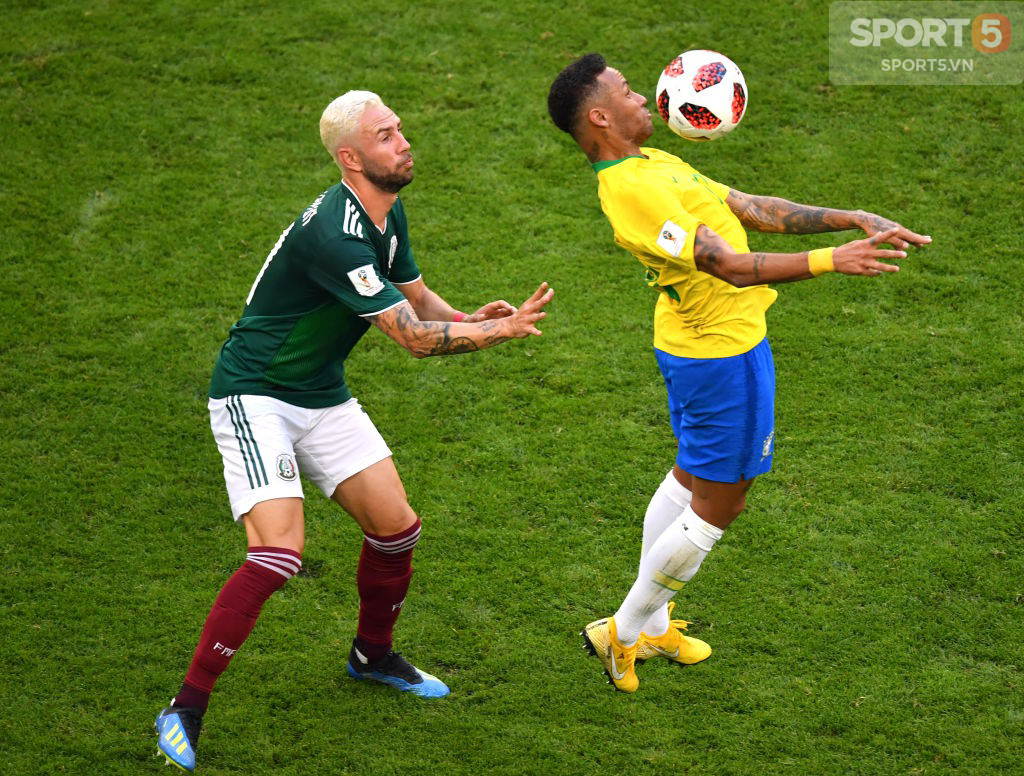 Neymar trở thành trò cười sau pha gào khóc ăn vạ lộ liễu - Ảnh 3.
