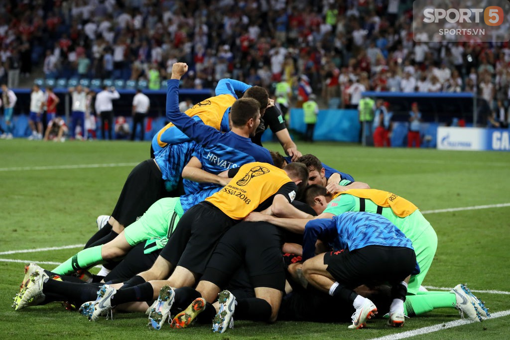 Niềm vui vỡ òa của Croatia sau chiến tích lọt đến bán World Cup 2018 - Ảnh 1.