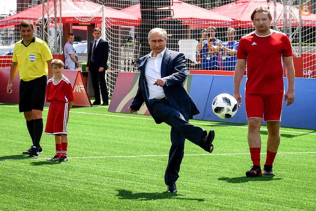 Tổng thống Putin dành lời khen ngợi cho chiến tích của ĐT Nga tại World Cup 2018 - Ảnh 1.