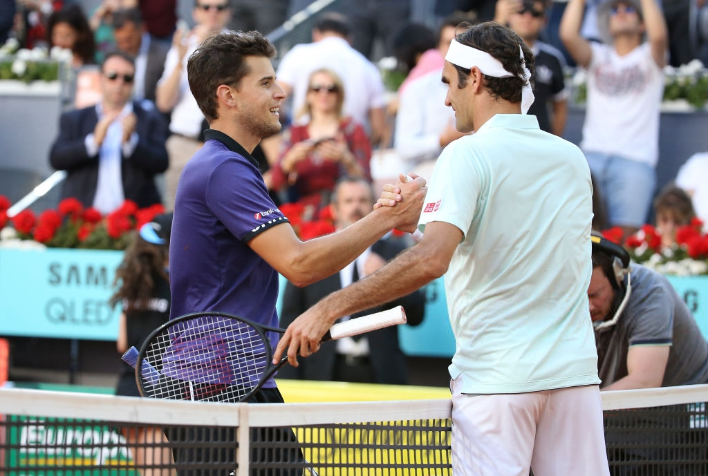 Sau màn chết hụt, Federer lại để vuột 2 cơ hội vàng và lỡ đại chiến Djokovic ở bán kết Madrid Open - Ảnh 7.