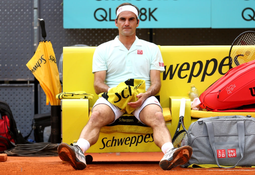 Sau màn chết hụt, Federer lại để vuột 2 cơ hội vàng và lỡ đại chiến Djokovic ở bán kết Madrid Open - Ảnh 6.