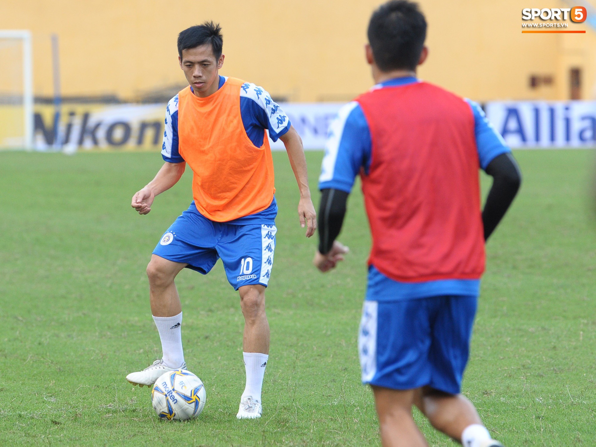 Hà Nội FC nhận tin không vui về tình hình chấn thương của Duy Mạnh - Ảnh 4.