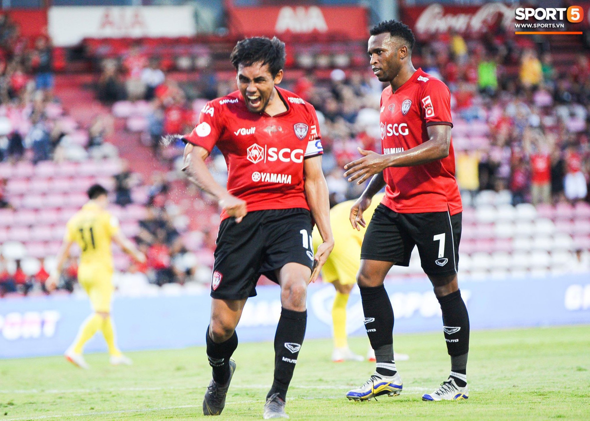 Tiền đạo số 1 tuyển Thái dè chừng Hải Quế, Đình Trọng tại Kings Cup 2019 - Ảnh 6.