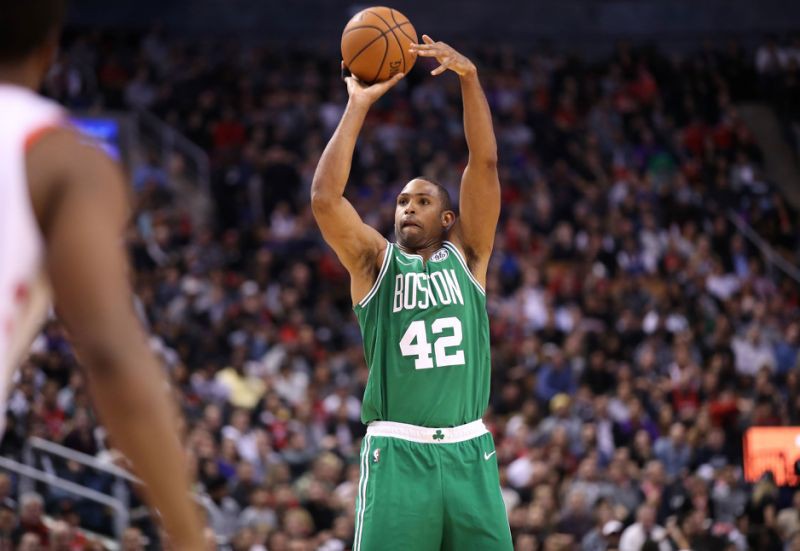 Nối gót Kyrie Irving, Al Horford sắp nói lời chia tay Boston Celtics - Ảnh 2.