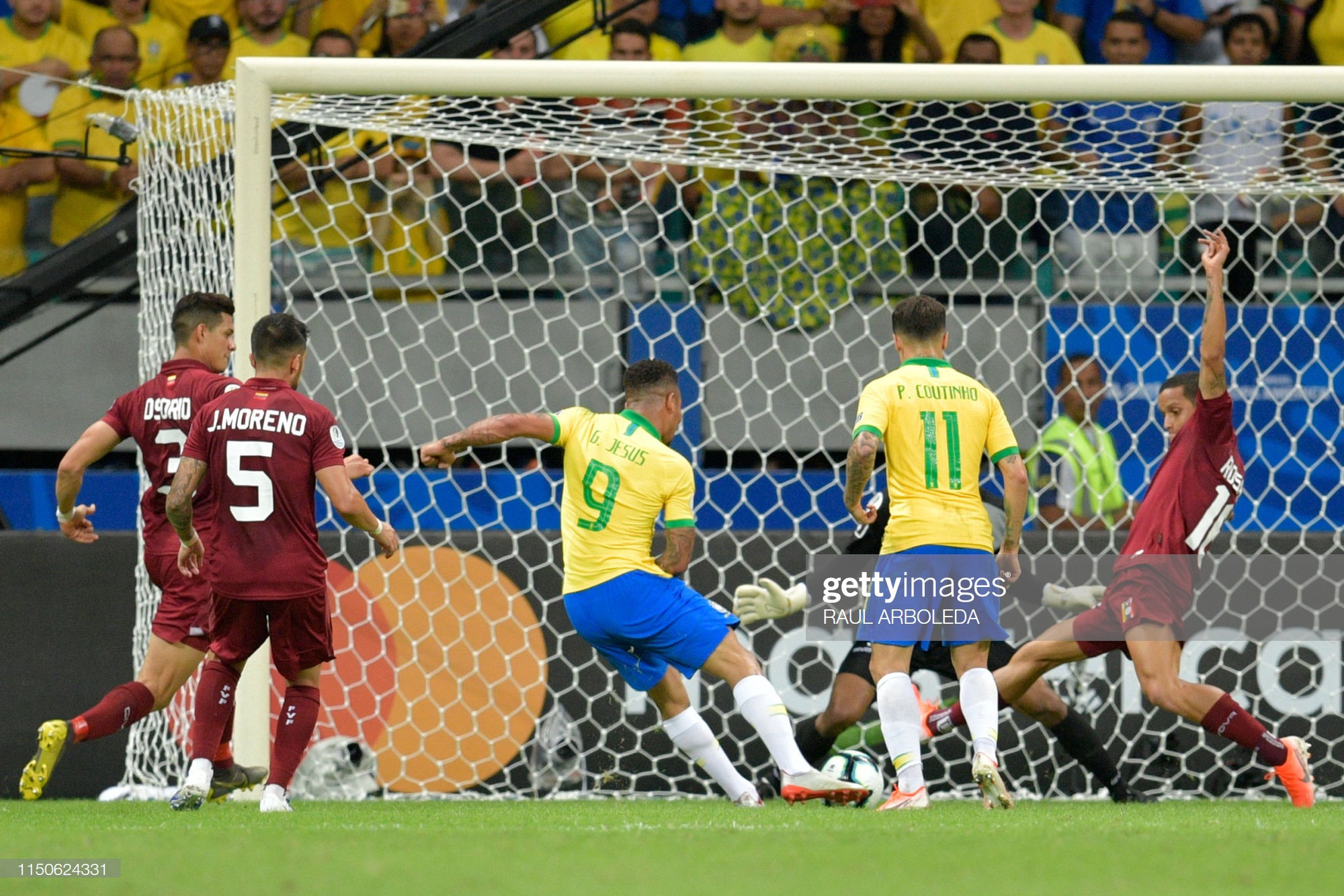 Có đội bóng nào đen đủi hơn tuyển Brazil hôm nay: 3 lần ăn mừng hụt để rồi rời sân trong nỗi thất vọng - Ảnh 6.
