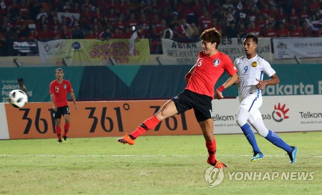 Sốc: Đương kim vô địch Hàn Quốc thất thủ 1-2 trước Malaysia - Ảnh 1.