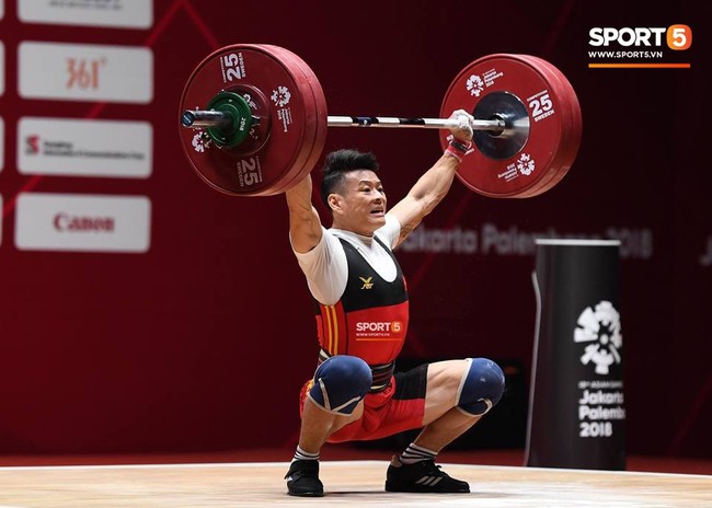 Thạch Kim Tuấn khó vượt chính mình khi đối mặt đương kim vô địch cử tạ ASIAD 2018 - Ảnh 4.