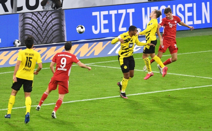 Bàn thắng theo phong cách lạ lùng giúp Bayern thắng kịch tính 3-2 trước Dortmund, đoạt Siêu cúp Đức - Ảnh 3.
