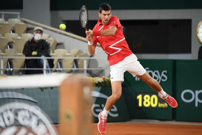 Djokovic thắng thót tim, tạo nên trận chung kết trong mơ với Nadal ở Roland Garros - Ảnh 2.