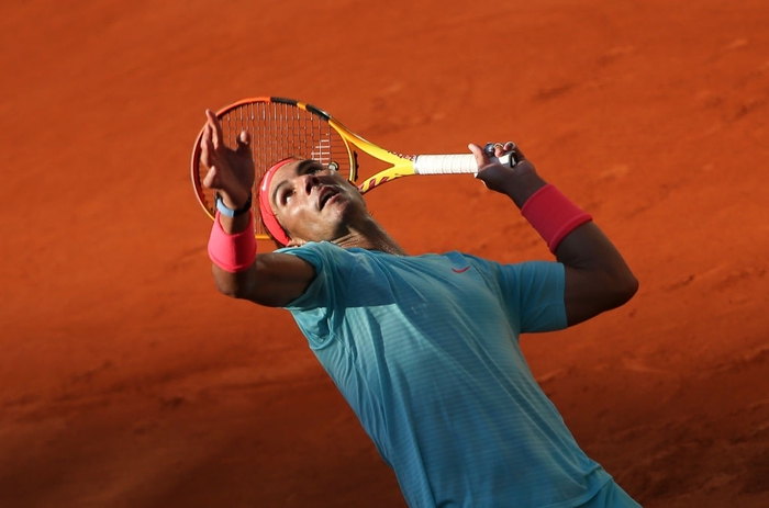 Djokovic thắng thót tim, tạo nên trận chung kết trong mơ với Nadal ở Roland Garros - Ảnh 10.