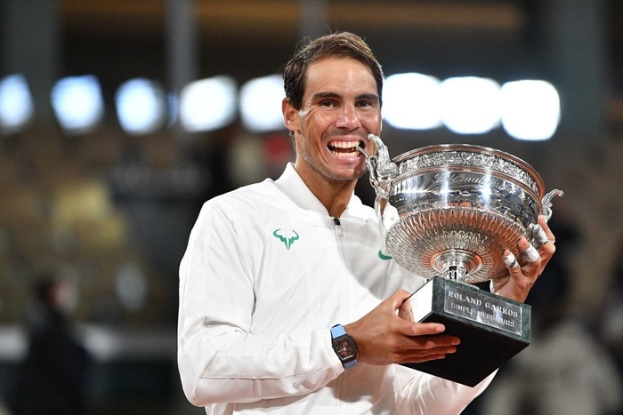 &quot;Hủy diệt&quot; Djokovic, Nadal chính thức cân bằng kỷ lục Grand Slam với Federer - Ảnh 10.