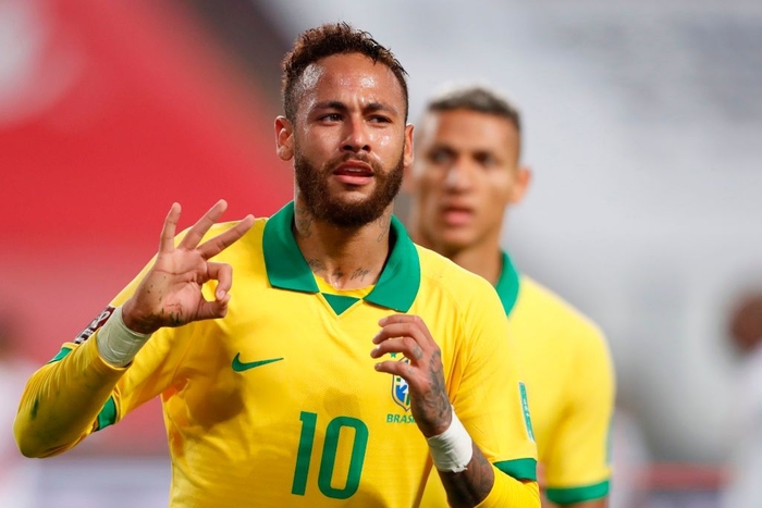 Neymar lập hat-trick, vượt thành tích ghi bàn của huyền thoại Ronaldo và giúp tuyển Brazil thắng 4-2  - Ảnh 1.