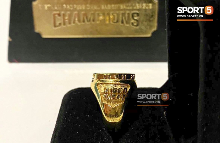 Soi chi tiết chiếc nhẫn vô địch lần đầu tiên trong lịch sử giải đấu VBA - Ảnh 4.