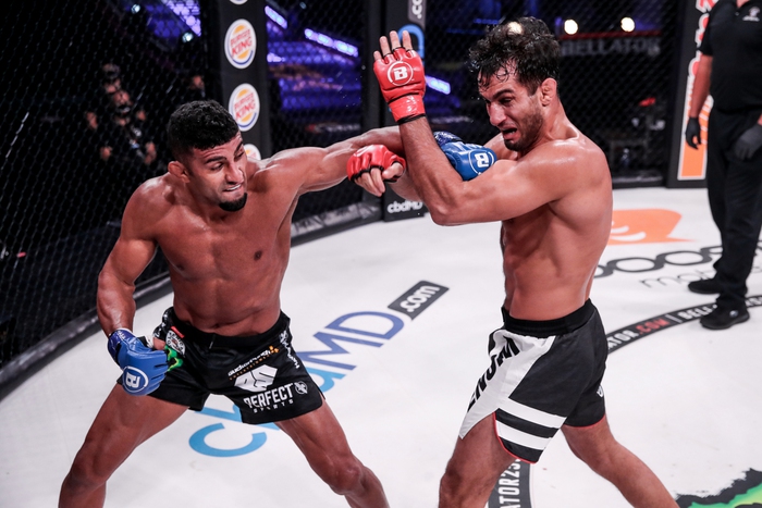 Gegard Mousasi đánh bại Douglas Lima sau trận đại chiến tại Bellator, giành về chiếc đai vô địch hạng trung thế giới - Ảnh 5.