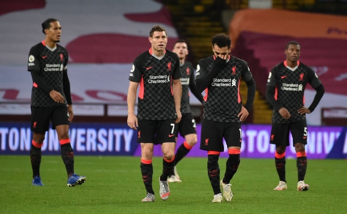 Cú sốc kinh hoàng: ĐKVĐ Liverpool thảm bại kỷ lục 2-7 trước đội bóng suýt xuống hạng mùa trước - Ảnh 1.