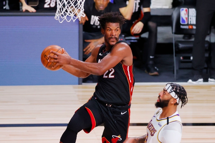 Jimmy Butler hé lộ lý do thi đấu &quot;không biết mệt&quot; ở game 3 NBA Finals 2020 vừa qua - Ảnh 1.