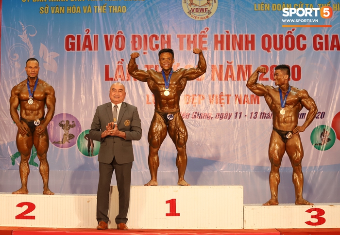 Từ chàng trai 146 kg, Lữ Gia Nam lột xác thành nhà vô địch tuyệt đối ở Giải thể hình danh giá nhất Việt Nam - Ảnh 10.