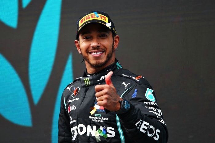 Lewis Hamilton rơi nước mắt trong ngày cân bằng kỷ lục 7 lần vô địch F1 thế giới của huyền thoại Michael Schumacher - Ảnh 7.