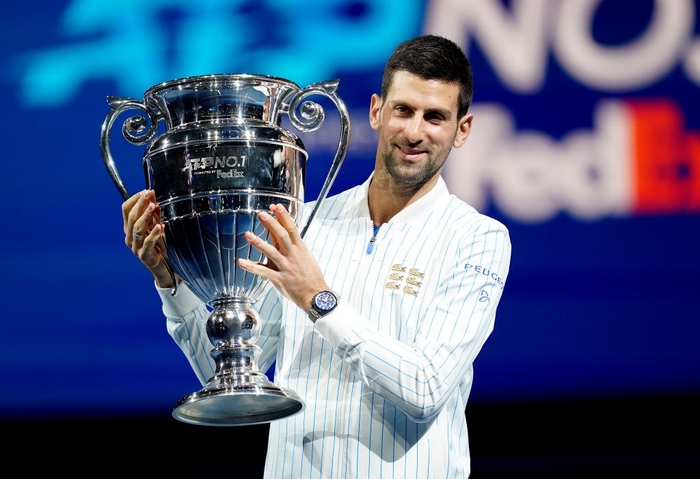 Djokovic lại khiến fan trầm trồ với cú bắt volley cực &quot;đỉnh&quot; trong trận ra quân ATP Finals - Ảnh 8.