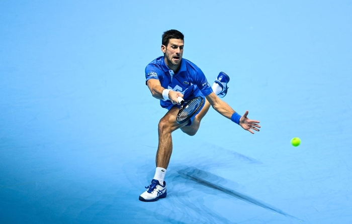 Djokovic thắng trận &quot;sinh tử&quot;, lần thứ 9 vào bán kết ATP Finals - Ảnh 4.