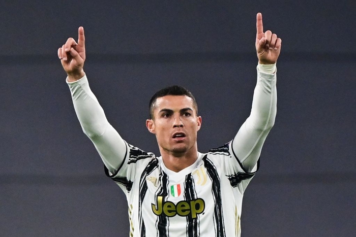 Ronaldo ghi bàn đưa Juventus vào vòng knock-out Champions League - Ảnh 1.