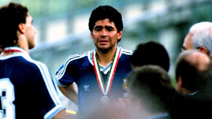 Diego Maradona: Hành trình tạo nên một huyền thoại - Ảnh 4.