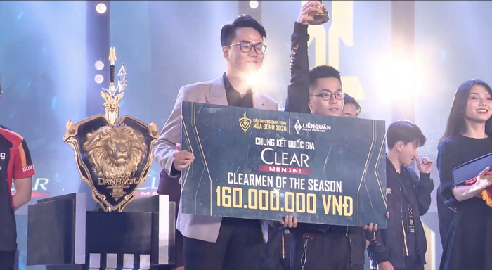 Lai Bâng xuất sắc giành được danh hiệu MVP giải đấu, ẵm về tổng 160 triệu đồng tiền thưởng - Ảnh 3.