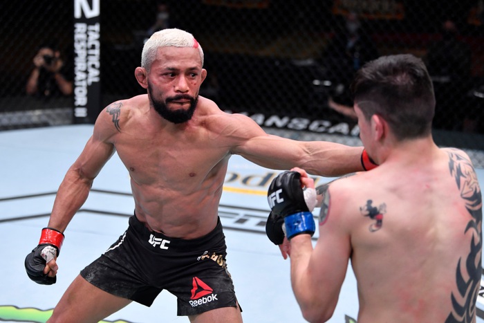 Deiveson Figueiredo giữ đai vô địch UFC sau trận hòa siêu kịch tính trước Brandon Moreno - Ảnh 1.