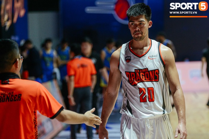 Hậu VBA 2020, Chris Dierker mang tin vui đến với NHM bóng rổ Việt Nam - Ảnh 3.