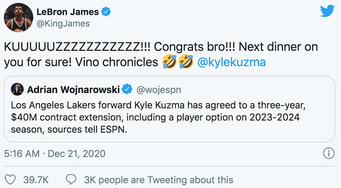 LeBron James mừng rỡ khi Kyle Kuzma được gia hạn hợp đồng - Ảnh 1.