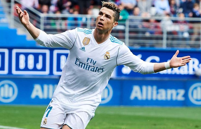 5 kỷ lục Ronaldo phá được trong năm 2020 - Ảnh 3.