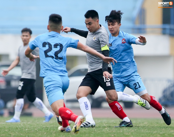 Duy Mạnh khiến Hà Nội FC chịu phạt đền, sút hỏng 11m ở trận thua Hải Phòng - Ảnh 5.