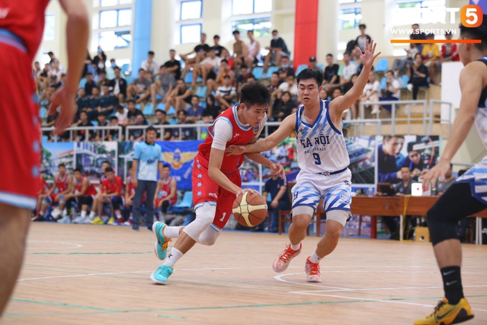 Kết quả Bán kết 1 giải bóng rổ vô địch quốc gia 2020: Phòng không Không quân đánh bại Hà Nội sau trận cầu nghẹt thở. - Ảnh 1.