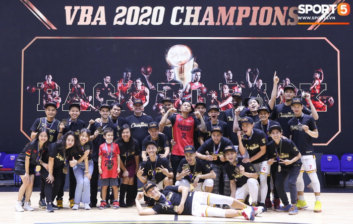 Saigon Heat bảo vệ thành công ngôi vương  VBA 2020, cùng niềm vui dân trào - Ảnh 13.