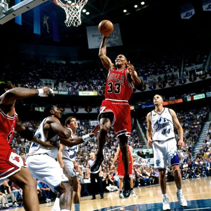 Scottie Pippen vạch trần sự thật về &quot;The Last Dance&quot;, khẳng định: &quot;Michael Jordan tâng bốc bản thân thông qua bộ phim&quot; - Ảnh 4.