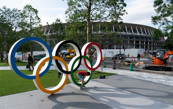 Olympic Tokyo ấn định thời gian tổ chức, ảnh hưởng trực tiếp tới NBA 2020-2021 và đội tuyển bóng rổ Mỹ - Ảnh 1.