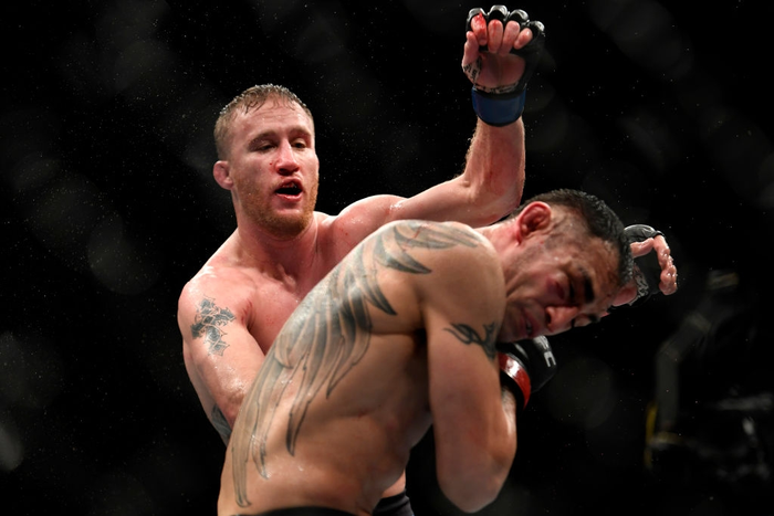 Tony Ferguson lần đầu thua trận sau gần 7 năm, mất đai vô địch vào tay Justin Gaethje - Ảnh 7.