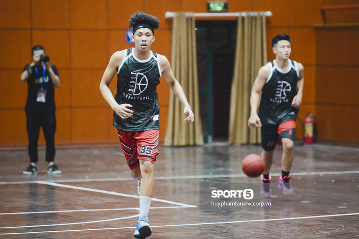 Kiên &quot;Đậu&quot; được Tâm Đinh yêu thích đặc biệt: Một trong hai cầu thủ trẻ của Thang Long Warriors sẽ cập bến Cantho Catfish ở VBA 2020? - Ảnh 2.