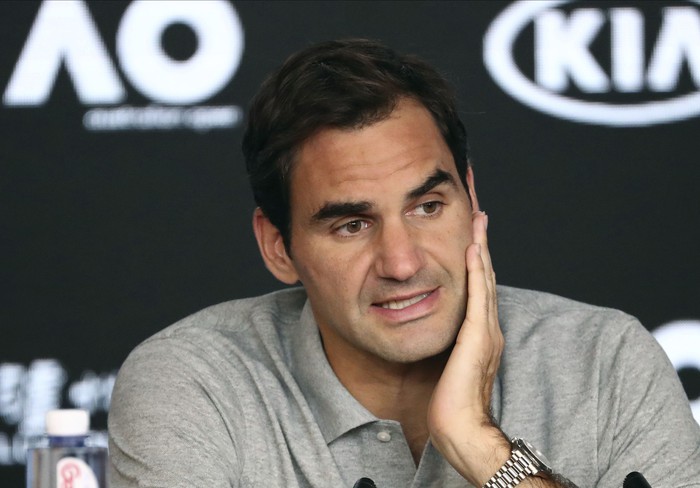 Hưởng niềm vui trở thành VĐV kiếm tiền khủng nhất năm chưa được bao lâu, Federer đã lại gửi tới fan tin buồn - Ảnh 1.